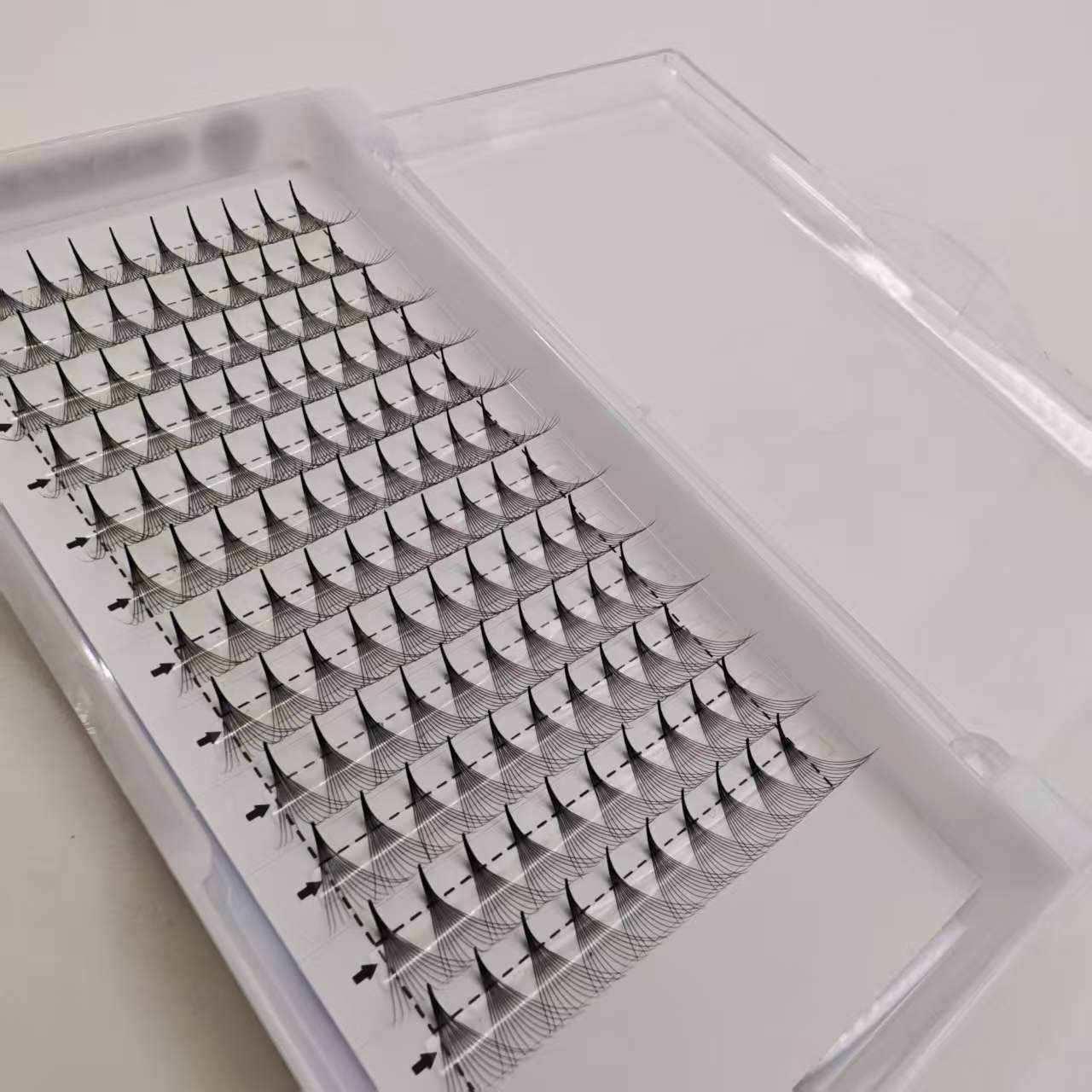 Eyelash Extension Medium - 0,05mm 12D 16D 120 Fans Puntige